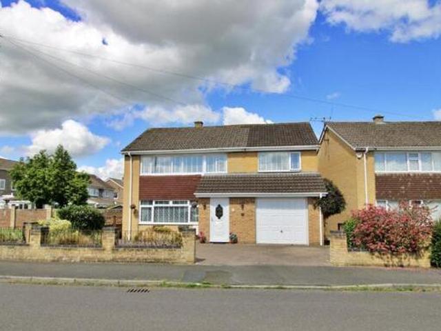 Longford Road, Melksham, 5 Bedroom Detached