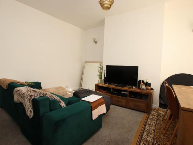 Longfield Road, Bolton BL3, 2 bed terraced house to rent, £800 pcm | PrimeLocation