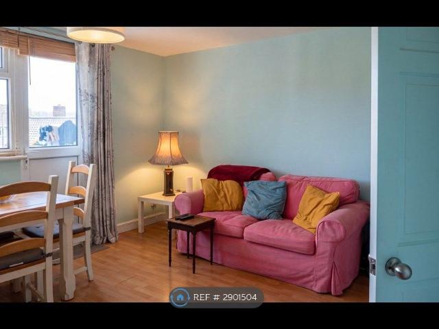 Longheath Gardens, Croydon CR0, 2 bed maisonette to rent, £1,690 pcm | PrimeLocation