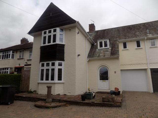 Longlands Road, Stanwix, Carlisle, CA3 4 bed semi detached house to rent £1,400 pcm £323 pw