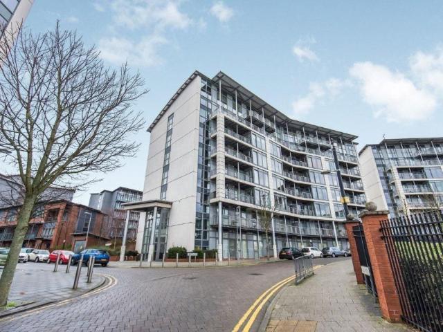 Longleat Avenue, Birmingham B15, 1 bed flat to rent, £950 pcm | PrimeLocation
