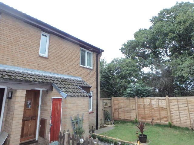 Longleat Gardens, New Milton, Hampshire BH25, 1 bed flat to rent, £850 pcm | PrimeLocation
