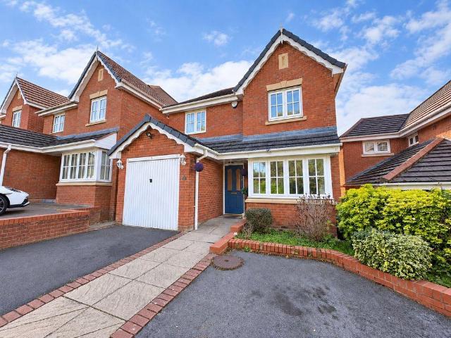 Longmore Close, Sutton Coldfield B73 4 bed detached house to rent £1,700 pcm £392 pw