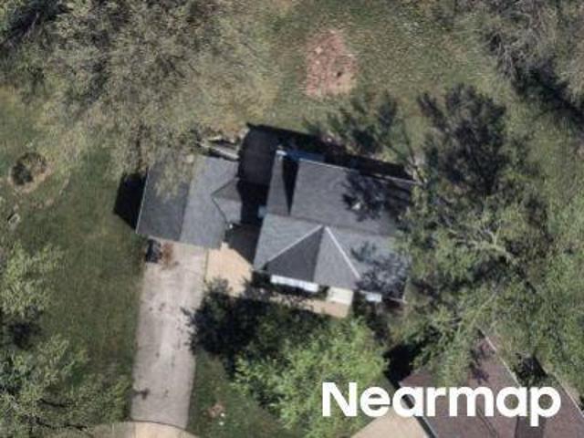 Longman Ln