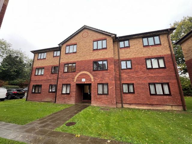 Longmere Road St. Georges Court, Crawley RH10, 1 bed flat to rent, £1,200 pcm | PrimeLocation