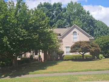 Longwood Dr