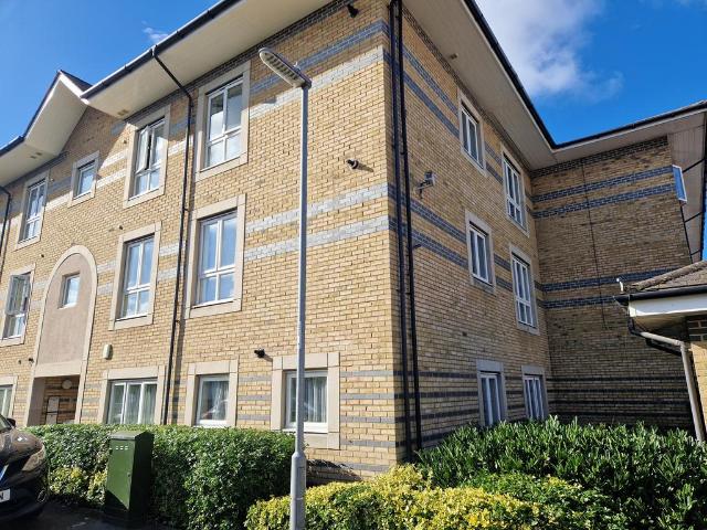 Longworth Avenue, Cambridge CB4 1 bed flat to rent £1,550 pcm £358 pw