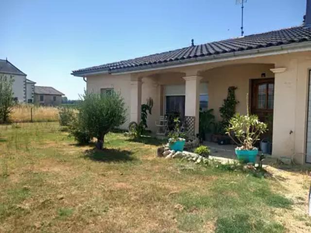 Longueville 47200 Location maison 4 pièces t4