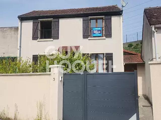 Longueville 77650 Achat / Vente maison 5 pièces t5 au dernier étage