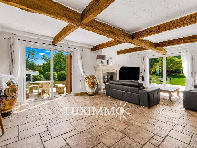 LONGUE DURÉE VILLA PROVENÇALE 5 CH QUARTIER RÉSIDENTIEL