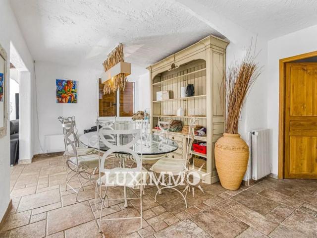 LONGUE DURÉE VILLA PROVENÇALE 5 CH QUARTIER RÉSIDENTIEL