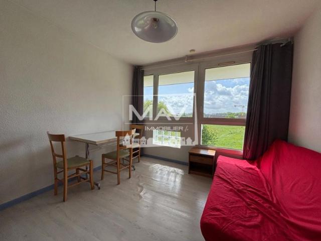 LONGUENESSE STUDIO DE 18,90m² AVEC UNE PLACE DE PARKING