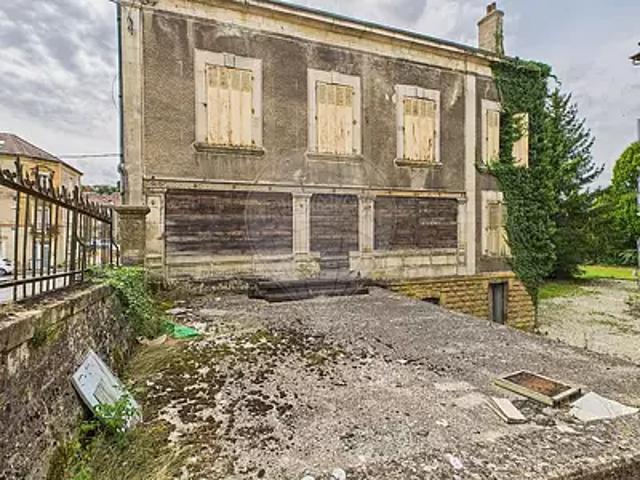 Longuyon 54260 Achat / Vente maison 10 pièces t10