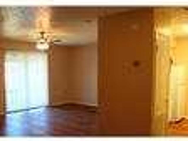 Longview, 2 bed, 2 bath for rent