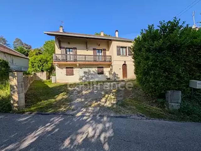Lons le Saunier 39000 Achat / Vente maison 6 pièces t6 terrasse cave