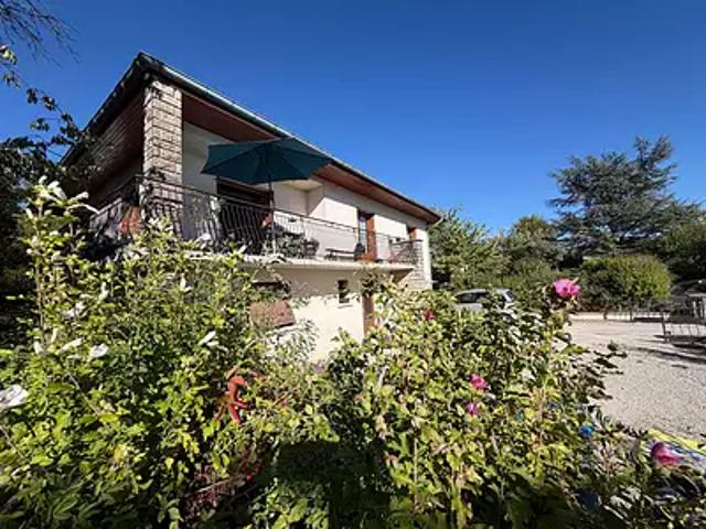 Lons le Saunier 39000 Achat / Vente maison 6 pièces t6 jardin