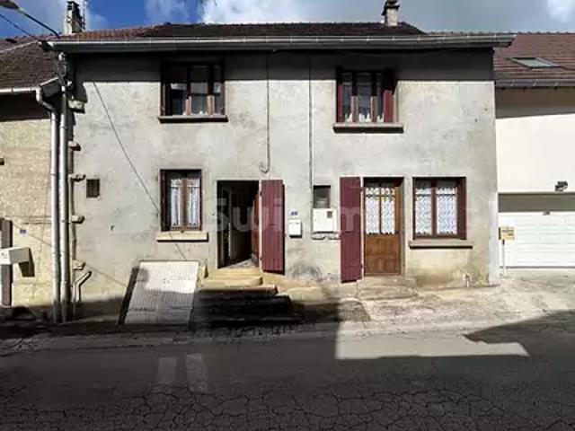 Lons le Saunier 39000 Achat / Vente maison 8 pièces t8