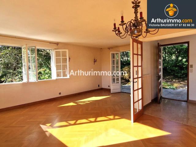 LONS LE SAUNIER 39 JURA, à vendre maison individuelle 140. 140m² Lons le Saunier