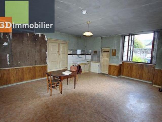 Lons le Saunier Sud 39 JURA, à vendre maison en pierre avec beau potentiel à rénover