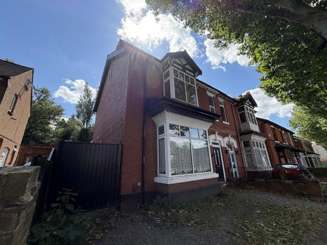 Lonsdale Road, Wolverhampton WV3, 6 bed semi detached house to rent, £1,700 pcm | PrimeLocation