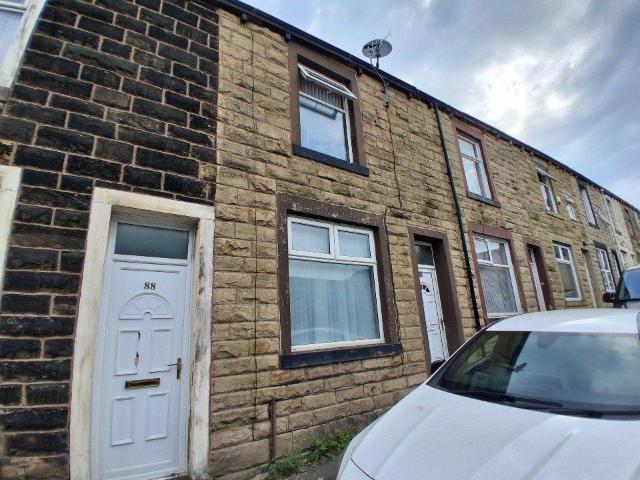 Lonsdale Street, Nelson BB9 2 bed terraced house to rent £550 pcm £127 pw