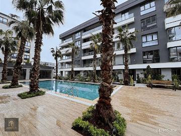 LOOKHAUSE KAYAPA BAST FORLİFE SATILIK 3+1 ARAKAT LÜKS DAİRE