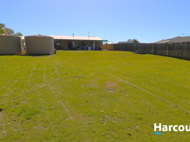 Looking for a neat and tidy low maintenance home?