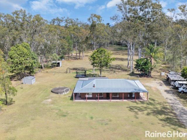 Looking For Space & Privacy 5 Acres Invite You
