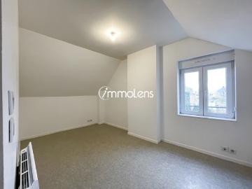 LOOS EN GOHELLE T2 en duplex cave + 2 places de parking