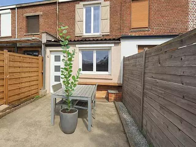 Loos 59120 Achat / Vente maison 2 pièces t2 au dernier étage terrasse