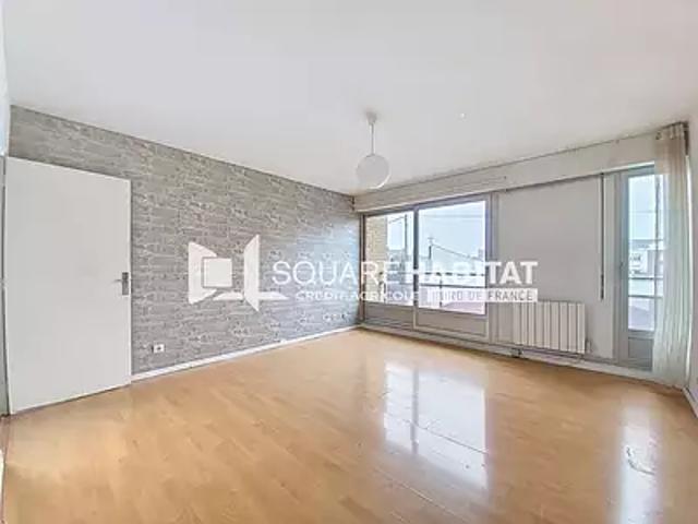 Loos 59120 Achat / Vente appartement 2 pièces t2 au dernier étage