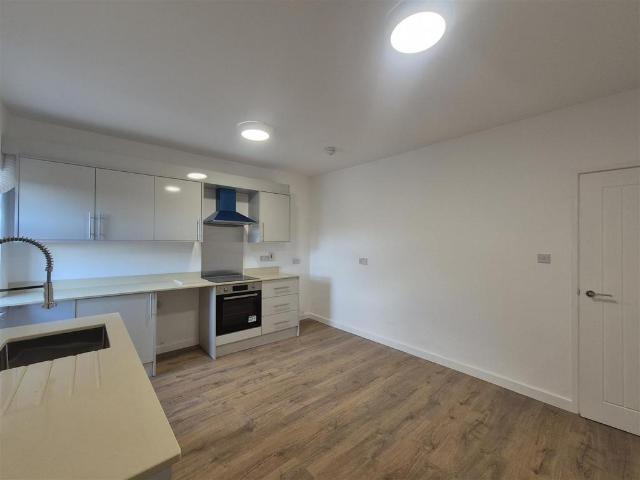 Load Street, Bewdley 1 bed apartment to rent £795 pcm £183 pw