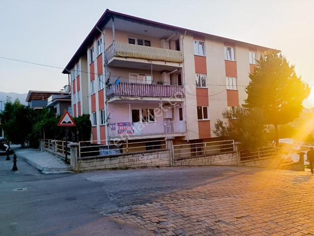 Lobby Fortisten Alpaslan Mahallesinde Kiralık Geniş 3+1 Daire