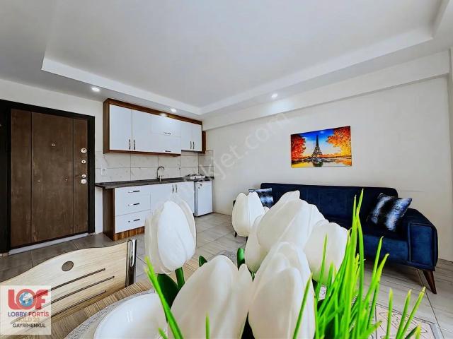 Lobby Fortisten Buldan Merkezde Eşyalı 47m2 1+1 Satılık Apartlar