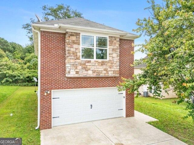 Loblolly Ln, Morrow, Home For Sale