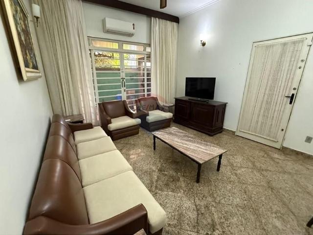 Locação Casa Térrea no Centro 193,94mts com 04 Dormitórios MOBILIADA Ribeirão Preto/SP