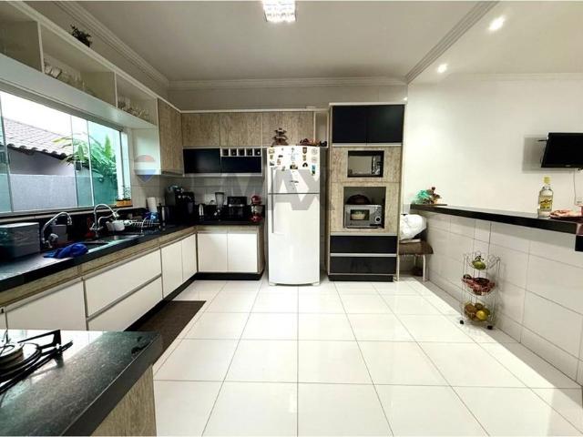 LOCAÇÃO | Casa Térrea na Rua 6 de Vicente Pires | 800 m² | 3 Quartos | Piscina Aquecida