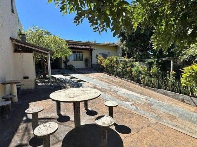 Locação | Casa, Com 3 Dormitórios Em Jardim Iguacu, Umuarama