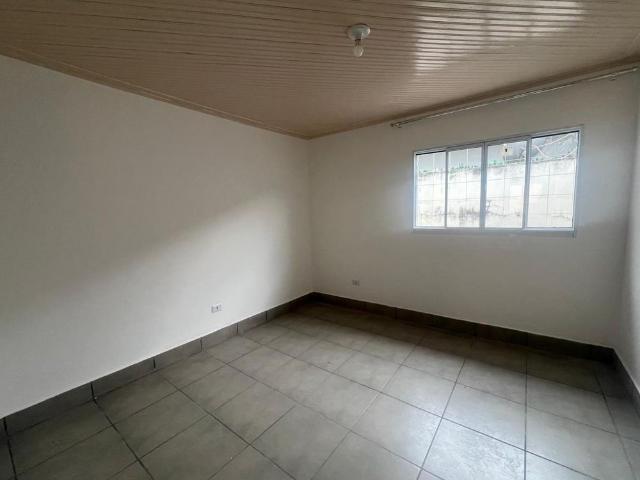Locação | Casa, Com 2 Dormitórios Em Centro, Paranavaí