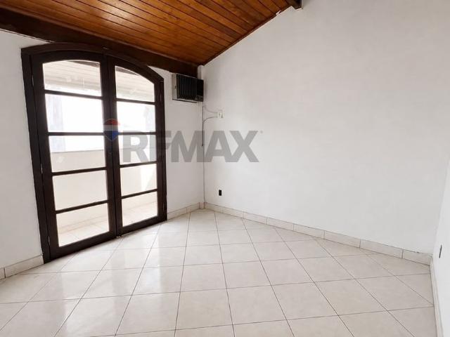 LOCAÇÃO – APARTAMENTO COBERTURA COM TERRAÇO
