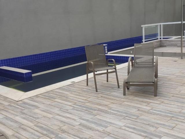 Locação Apartamento de 3 Dormitórios 1 Suíte 2 Vagas de garagem PiscinaAPARTAMENTO