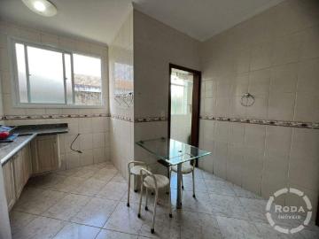 LOCAÇÃO LINDA CASA SOBREPOSTA ALTA NO EMBARÉ
