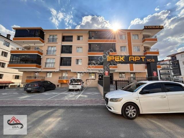 Loca'dan F.çakmak'ta Kombi, Petekler, Cam Balkon Full Lüx 1+1 !