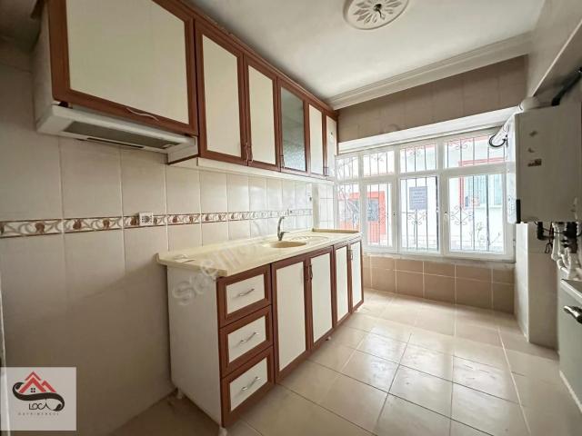 Loca'dan Vatan Caddesi Paraleli 3+1 Çarşı İçi Bağımsız G.balkon