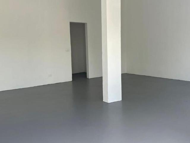Local 29 m2 en Renta sobre Av Juarez en Playa del Carmen