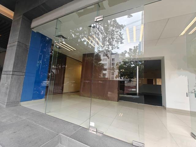 Local u oficina en renta Insurgentes