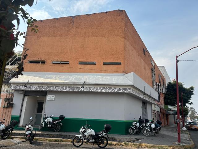 Local Valle de los Reyes