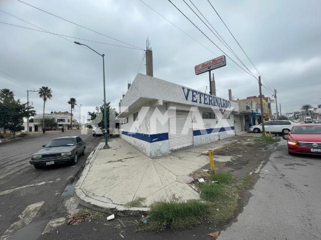 LOCAL Y/O OFICINA COMERCIAL EN BLVD INDEPENDENCIA zona Centro