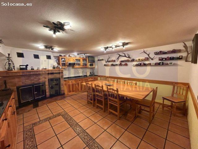 Local a la venta en buena localización y doble orientación