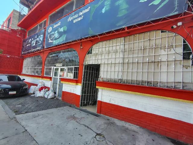 Local a pie de Calle | 300m2 | Amplio uso de suelo